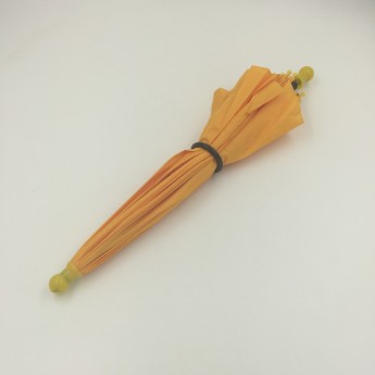 PARAPLUIE A APPARITION ROUGE NOIR